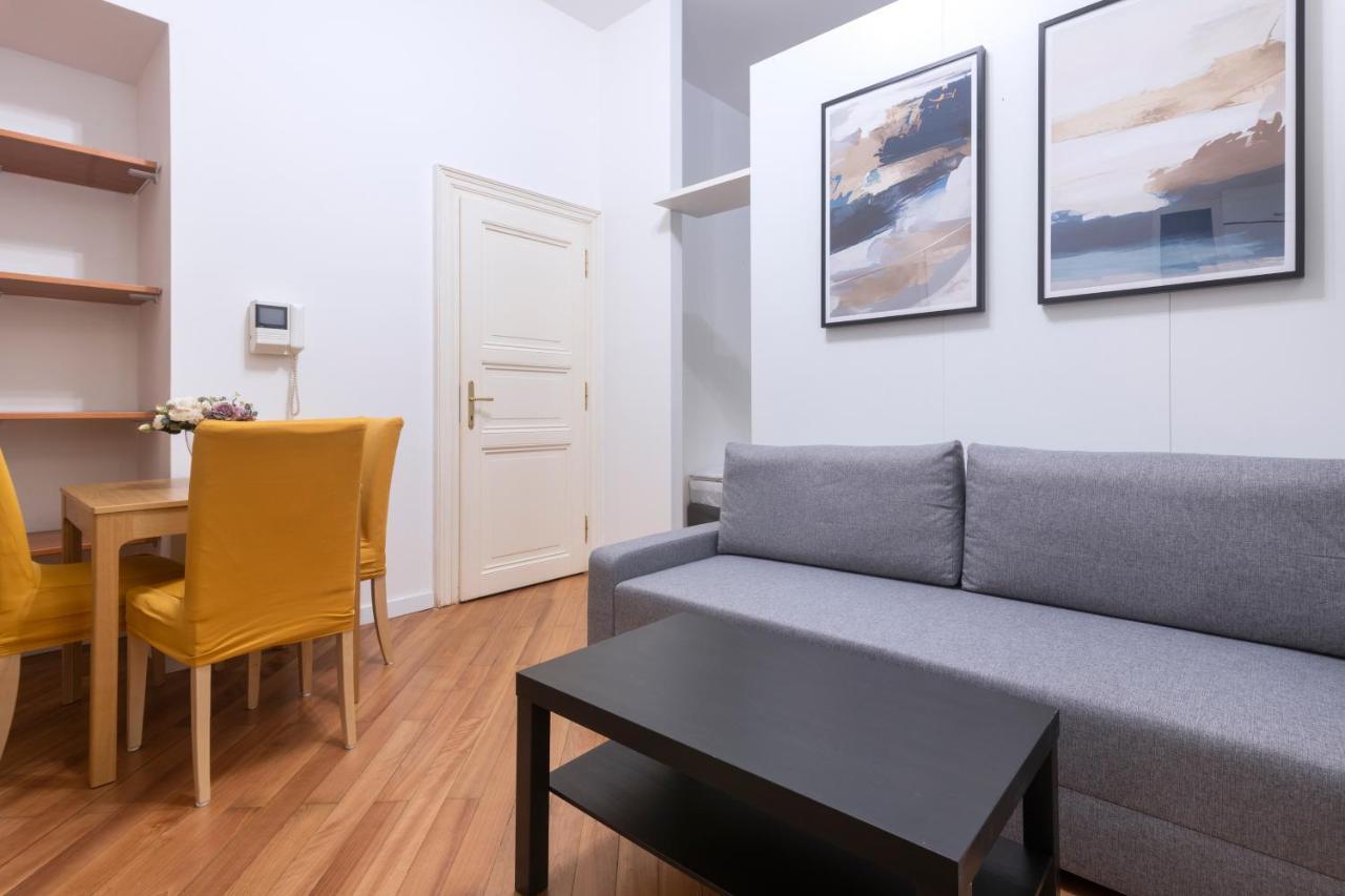 Moonlight Apartments Old Town Прага Экстерьер фото